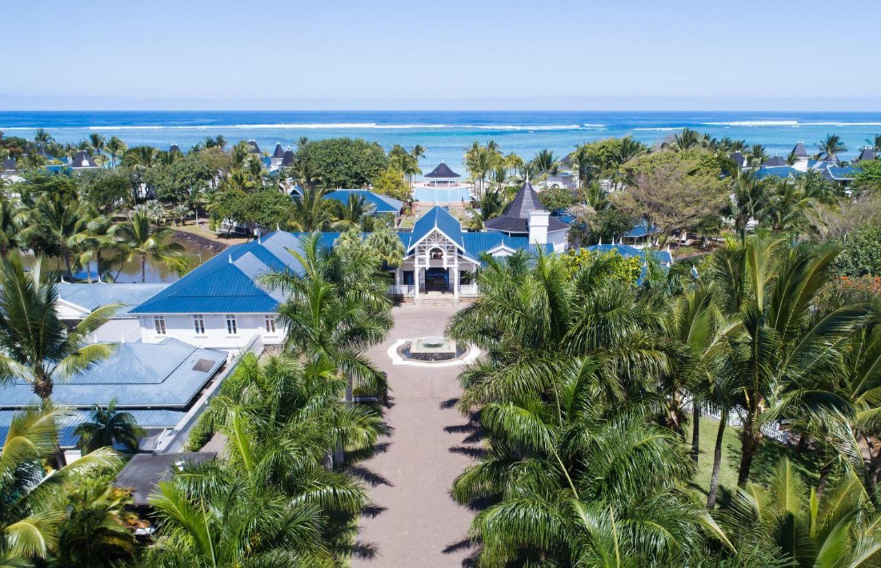Heritage Le Telfair Golf&Wellness Resort Bel Ombre Exterior foto Aerial view of the resort