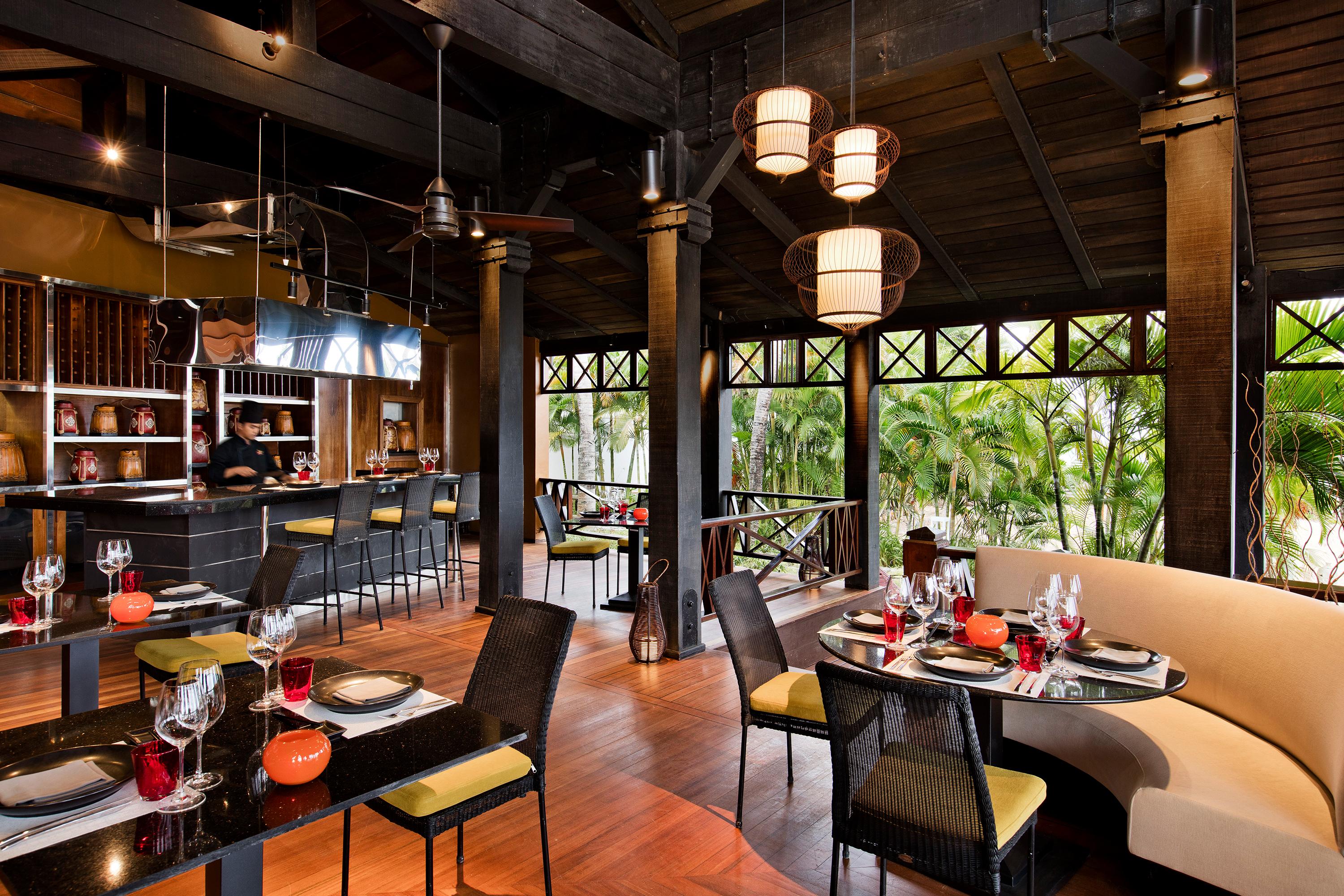 Heritage Le Telfair Golf&Wellness Resort Bel Ombre Exterior foto The interior of the restaurant