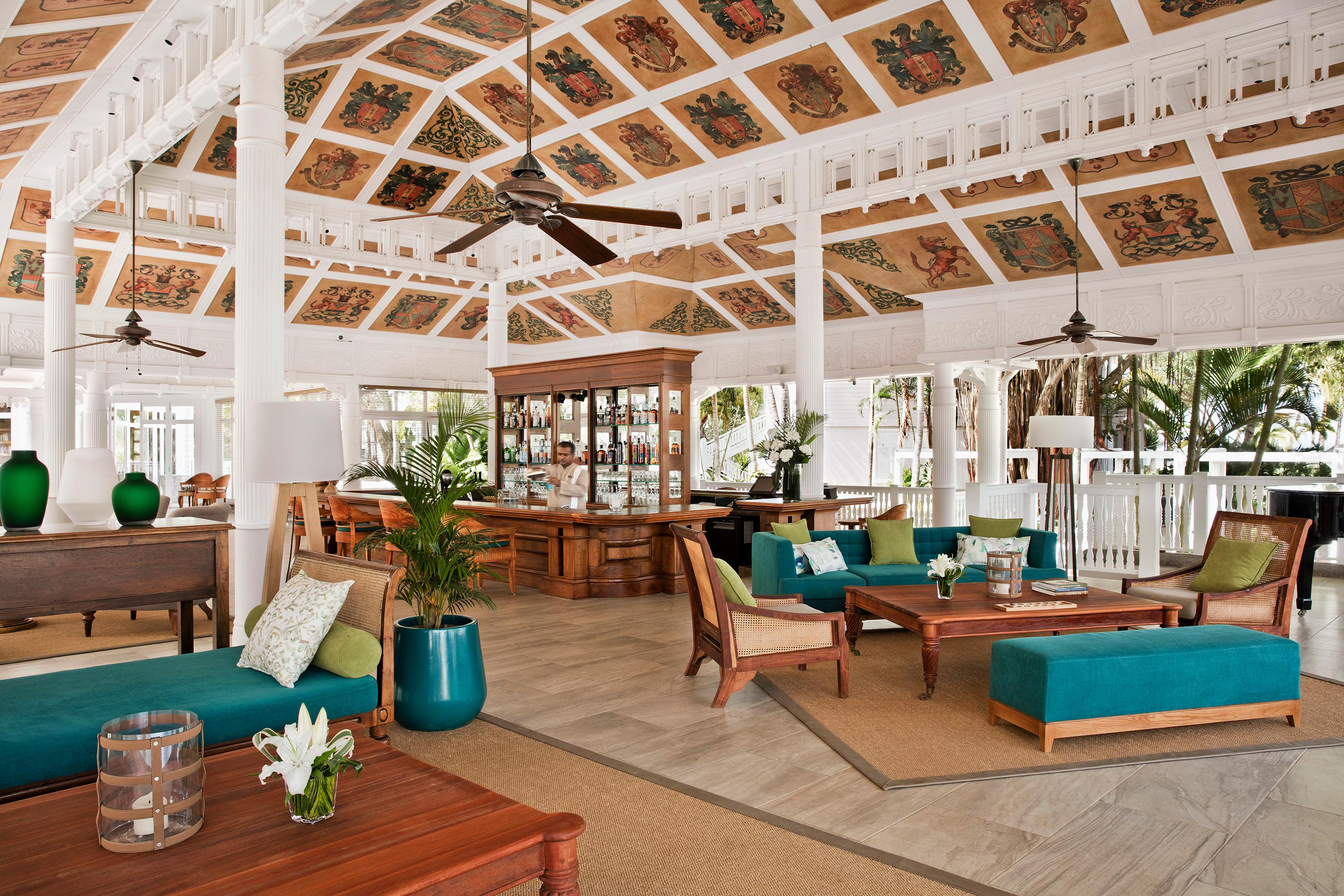 Heritage Le Telfair Golf&Wellness Resort Bel Ombre Exterior foto The lobby at the Four Seasons Resort